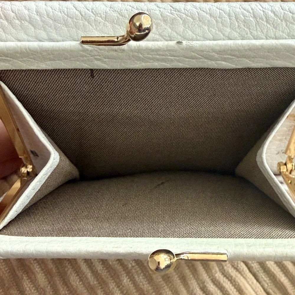 Fendi Pebbled Leather Wallet with Gold Hardware - Picture 8 of 12